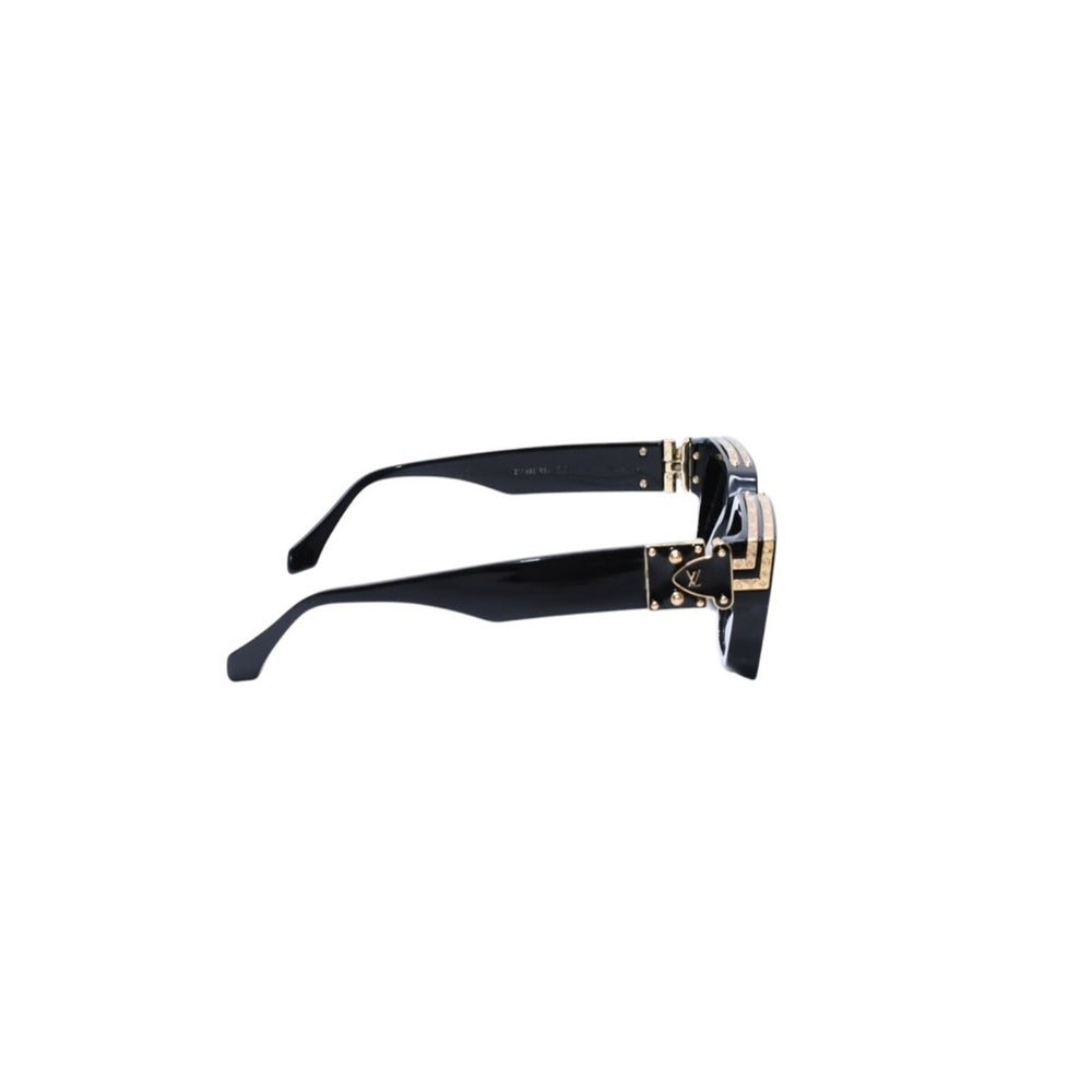 LOUIS VUITTON Sunglasses Z1165E 1.1 Millionaire Black 58□17 145 Gold hardware Good condition Used 4a002375