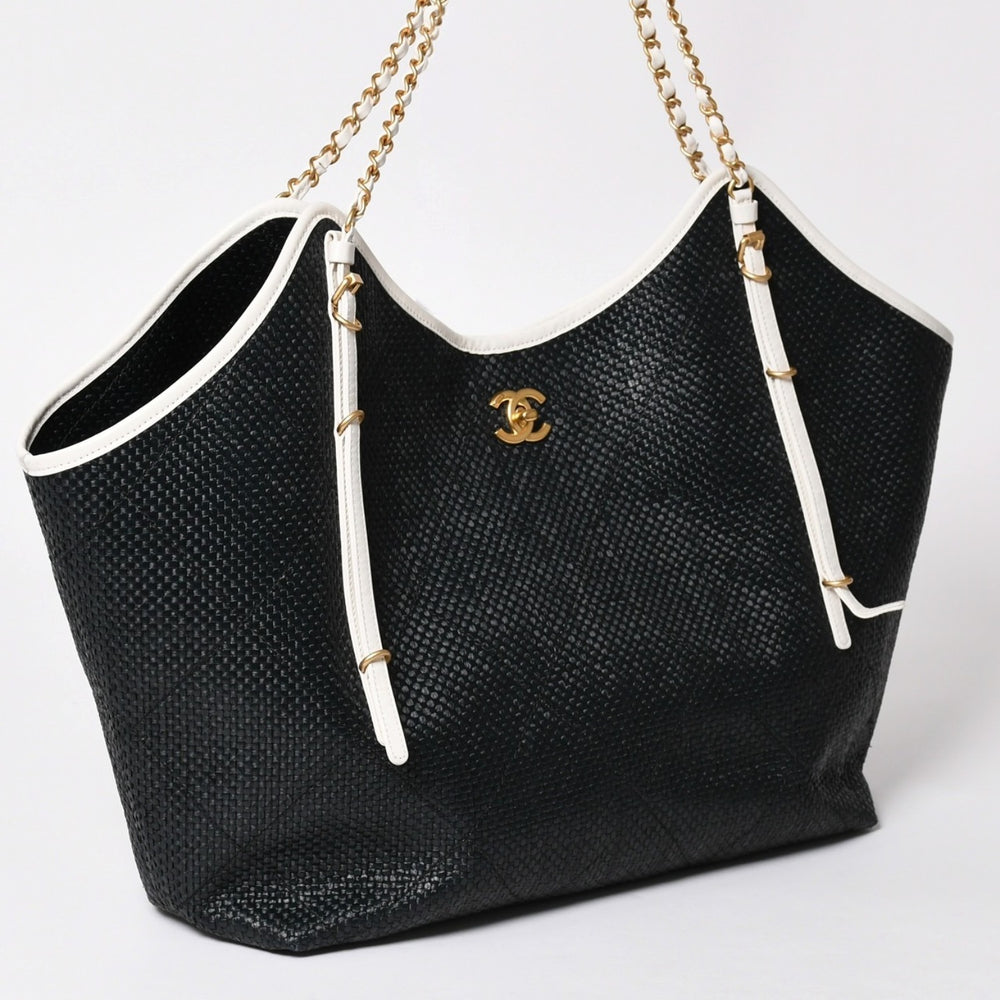 Like new CHANEL Maxi Shopping Bag Braided Raffia Effect Canvas Calfskin CC Logo Gold Hardware Leather Braid Random Number Used 4a002469