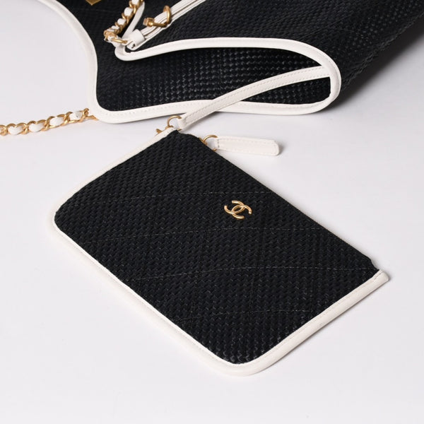 新品同様 CHANEL シャネル マキシショッピングバッグ ブレードラフィアエフェクトキャンバス カーフスキン CCロゴ ゴールド金具 レザー編み込み ランダム番台 中古 4a002469
