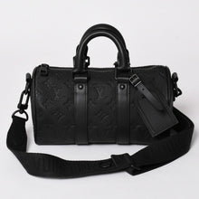 画像をギャラリービューアに読み込む, 極美品 LOUIS VUITTON ルイヴィトン キーポル バンドリエール25 ショルダーバッグ ハンドバッグ ブラック モノグラムアンプラント M20900 中古 4a002464