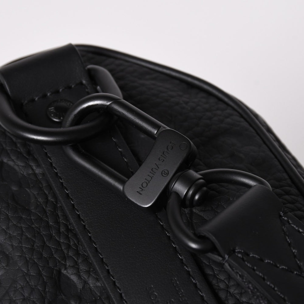 極美品 LOUIS VUITTON ルイヴィトン キーポル バンドリエール25 ショルダーバッグ ハンドバッグ ブラック モノグラムアンプラント M20900 中古 4a002464