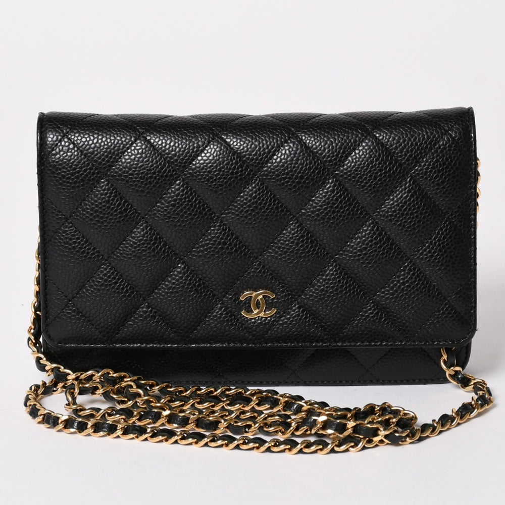 新品未使用 CHANEL シャネル チェーンウォレット 長財布 AP0250 ランダム ココマーク キャビアスキン ブラック ゴールド金具 中古 4a002015