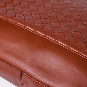 新品未使用品 BOTTEGA VENETA ボッテガヴェネタ イントレチャート メッセンジャーバッグ レザー ブラウン 中古 4a003220