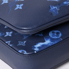 画像をギャラリービューアに読み込む, 極美品 LOUIS VUITTON ルイヴィトン モノグラム ウォーターカラー トリオ メッセンジャー ショルダーバッグ M57840 ブルー 中古 4a002386