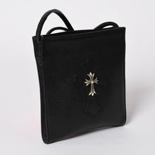 Load image into Gallery viewer, CHROME HEARTS クロムハーツ SQ PKT CH CRS スクエアポケット ショルダーバック CHクロス装飾 レザー ブラック 美品 中古 4a002871