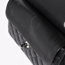 Load image into Gallery viewer, 極美品 CHANEL シャネル マトラッセ23 Wフラップ Wチェーンショルダーバッグ ランダム ココマーク キャビアスキン ブラック 中古 4a002736