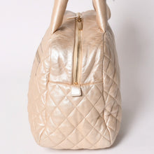 Load image into Gallery viewer, 極美品 CHANEL シャネル コココクーン ハンドバッグ A47205 7番台 ココマーク ナイロン ベージュ ボルドー ゴールド金具 中古 4a002829