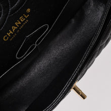 画像をギャラリービューアに読み込む, 新品同様 CHANEL シャネル マトラッセ23 Wフラップ Wチェーンショルダーバッグ 8番台 ココマーク キャビスキン 中古 4a002996