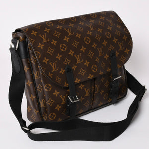 Very Good Condition LOUIS VUITTON Christopher Messenger Bag M41643 Monogram Macassar PVC Leather Brown Used 4a002454