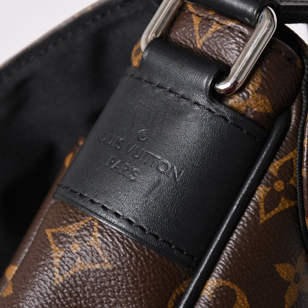 Very Good Condition LOUIS VUITTON Christopher Messenger Bag M41643 Monogram Macassar PVC Leather Brown Used 4a002454
