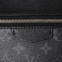 画像をギャラリービューアに読み込む, 極美品 LOUIS VUITTON ルイヴィトン ディスカバリー・バックパック PM ブラック エクリプス ブラック レザー M30869 中古 4a002461