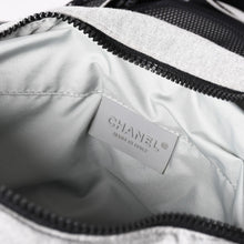 画像をギャラリービューアに読み込む, CHANEL シャネル スポーツライン ショルダーバッグ A28543 10番台 ココマーク チョコバー グレー シルバー金具 美品 中古 4a002831