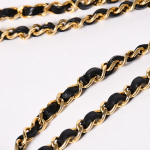 CHANEL シャネル マトラッセ Wフラップ Wチェーンショルダーバッグ A2800 1番台 パリ限定 ココマーク ラムスキン ブラック 美品 中古 4a003036