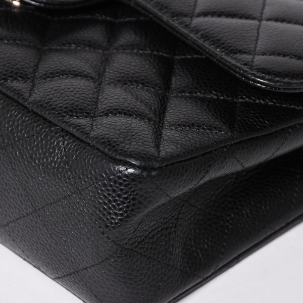 極美品 CHANEL シャネル マトラッセ23 Wフラップ Wチェーンショルダーバッグ 26番台 ココマーク キャビアスキン ブラック 中古 4a002997
