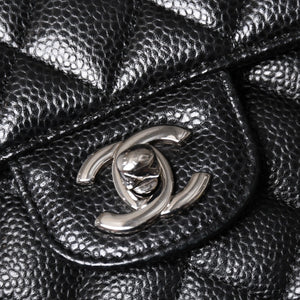 極美品 CHANEL シャネル マトラッセ23 Wフラップ Wチェーンショルダーバッグ 26番台 ココマーク キャビアスキン ブラック 中古 4a002997