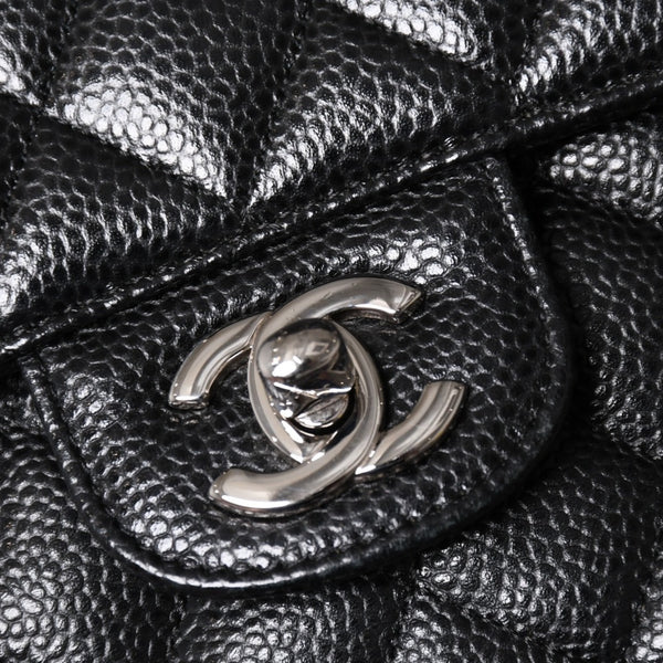 極美品 CHANEL シャネル マトラッセ23 Wフラップ Wチェーンショルダーバッグ 26番台 ココマーク キャビアスキン ブラック 中古 4a002997