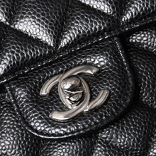 画像をギャラリービューアに読み込む, 極美品 CHANEL シャネル マトラッセ23 Wフラップ Wチェーンショルダーバッグ 26番台 ココマーク キャビアスキン ブラック 中古 4a002997