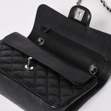 画像をギャラリービューアに読み込む, 極美品 CHANEL シャネル マトラッセ23 Wフラップ Wチェーンショルダーバッグ 26番台 ココマーク キャビアスキン ブラック 中古 4a002997