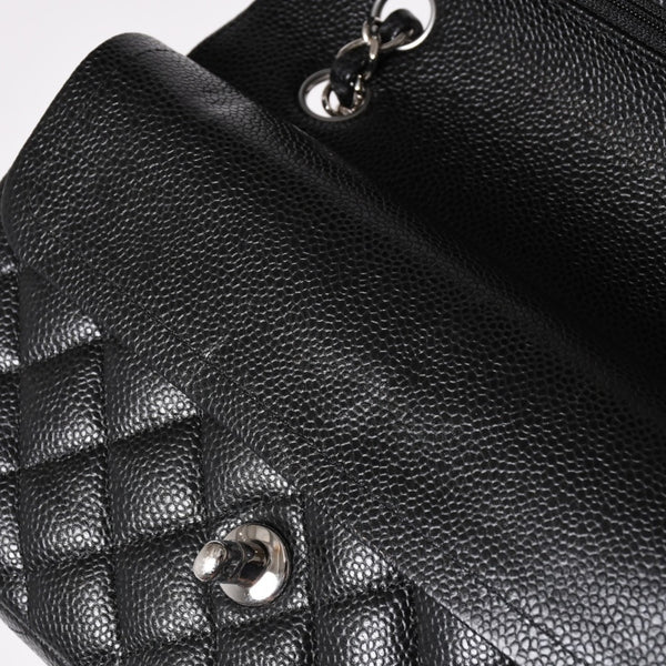 極美品 CHANEL シャネル マトラッセ23 Wフラップ Wチェーンショルダーバッグ 26番台 ココマーク キャビアスキン ブラック 中古 4a002997
