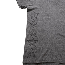 画像をギャラリービューアに読み込む, CHROME HEARTS クロムハーツ Vネック 半袖Tシャツ サイズL ホースシュー オールドイングリッシュロゴ スター 霜降りグレー 美品 中古 4a002861