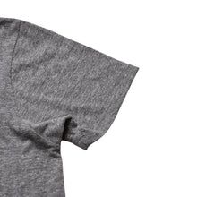 画像をギャラリービューアに読み込む, CHROME HEARTS クロムハーツ Vネック 半袖Tシャツ サイズL ホースシュー オールドイングリッシュロゴ スター 霜降りグレー 美品 中古 4a002861