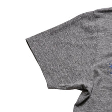 画像をギャラリービューアに読み込む, CHROME HEARTS クロムハーツ × FOTI フォティ ミスラーレン Vネック半袖Tシャツ サイズL ジャービス ラメ 霜降りグレー 美品 中古 4a002862