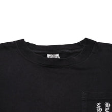 画像をギャラリービューアに読み込む, CHROME HEARTS クロムハーツ スクロールラベルロゴ 半袖Tシャツ サイズM オールドイングリッシュロゴ ブラック 美品 中古 4a002866