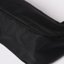 画像をギャラリービューアに読み込む, PRADA プラダ ナイロン アクセサリーポーチ ミニバッグ Re-Nylon トライアングルロゴ ブラック シルバー金具 美品 中古 4a003020