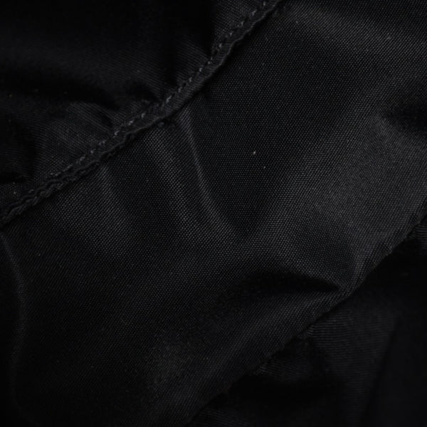 PRADA プラダ ナイロン アクセサリーポーチ ミニバッグ Re-Nylon トライアングルロゴ ブラック シルバー金具 美品 中古 4a003020