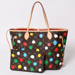 新品同様 LOUIS VUITTON ルイヴィトン LV×YK ネヴァーフルＭＭ M46381 草間彌生 モノグラム ブラウン 中古 4a002836