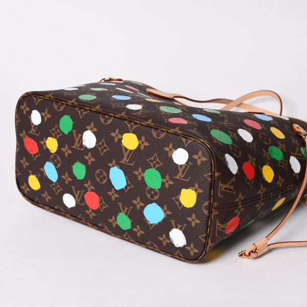 新品同様 LOUIS VUITTON ルイヴィトン LV×YK ネヴァーフルＭＭ M46381 草間彌生 モノグラム ブラウン 中古 4a002836