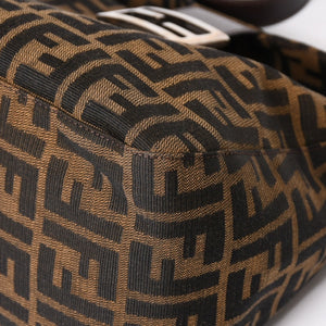 Very Good Condition FENDI Mamma Bucket One Shoulder Bag 2228 26425 Brown Zucca Pattern Silver Hardware Used 4a003218