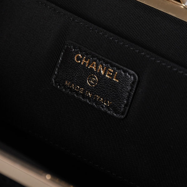 新品未使用 CHANEL シャネル クラッチバック ポーチ 30番台 ココマーク ツイード がま口 ブラック ゴールド ゴールド金具 中古 4a002761