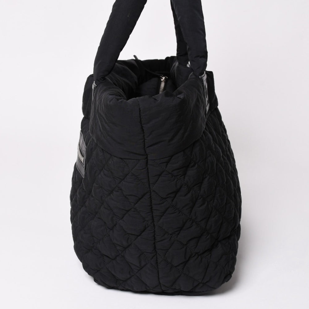 極美品 CHANEL シャネル コココクーン ナイロントートバッグ ナイロンキルティング CCマーク ココマーク レザー シルバー金具 中古 4a003087