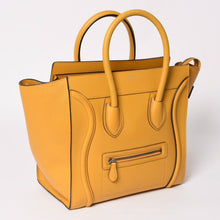 画像をギャラリービューアに読み込む, 極美品 CELINE セリーヌ ラゲージ ミニショッパー ショルダーバッグ ハンドバッグ フィービー期 イエロー カーフスキン スエード ゴールド金具 S-AT-0114 S-CU-0114 廃盤 中古 4a002926