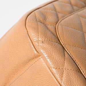 極美品 CHANEL シャネル 月見型 ホーボーワンショルダーバッグ キャビアスキン 9番台 ベージュ 中古 4a002940
