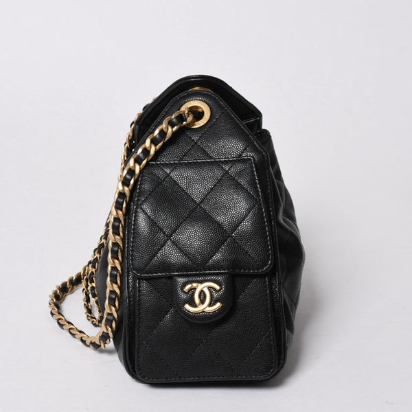 極美品 CHANEL シャネル CHANEL 25 ミニ チェーンショルダーバッグ AS5631 ランダム番台 ココマーク キャビアスキン 中古 4a007215