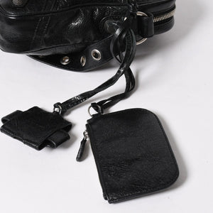 新品同様 BALENCIAGA バレンシアガ Le Cagole ル カゴール ショルダーバッグ ブラック 719065 中古 4a007216