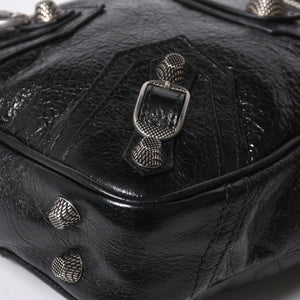 新品同様 BALENCIAGA バレンシアガ Le Cagole ル カゴール ショルダーバッグ ブラック 719065 中古 4a007216