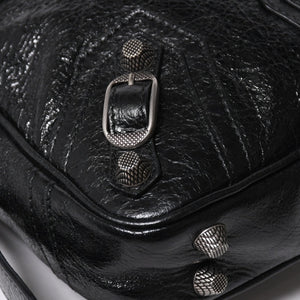 新品同様 BALENCIAGA バレンシアガ Le Cagole ル カゴール ショルダーバッグ ブラック 719065 中古 4a007216