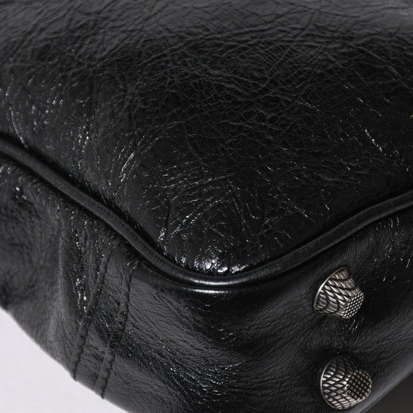新品同様 BALENCIAGA バレンシアガ Le Cagole ル カゴール ショルダーバッグ ブラック 719065 中古 4a007216