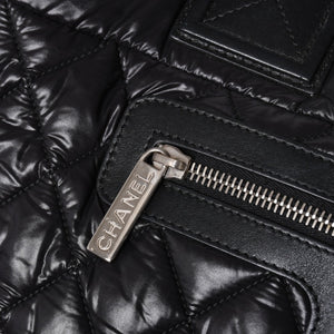 Very Good Condition CHANEL Chanel Coco Cocoon Small Tote Handbag A48610 No. 16 Coco Mark Black Silver Hardware Used 4a002953