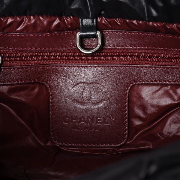 Very Good Condition CHANEL Chanel Coco Cocoon Small Tote Handbag A48610 No. 16 Coco Mark Black Silver Hardware Used 4a002953