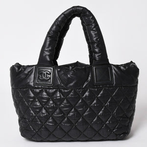 Very Good Condition CHANEL Chanel Coco Cocoon Small Tote Handbag A48610 No. 16 Coco Mark Black Silver Hardware Used 4a002953