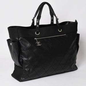 Very Good Condition CHANEL Tote Bag Bali Biarritz Tote TGM No. 11 Black Coated Canvas Leather Silver Hardware Used 4a002884