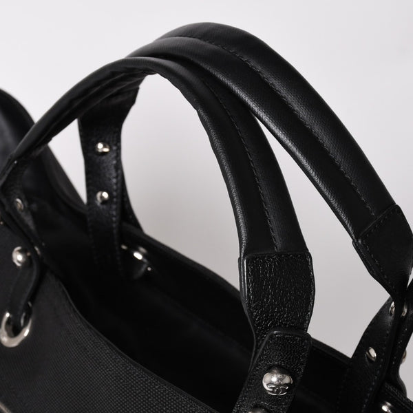 Very Good Condition CHANEL Tote Bag Bali Biarritz Tote TGM No. 11 Black Coated Canvas Leather Silver Hardware Used 4a002884