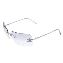 Load image into Gallery viewer, 極美品 CHANEL シャネル Sunglasses サングラス クリア ラインストーン シルバー金具 ココマーク 4017-D 62◻︎17 120 中古 4a002961