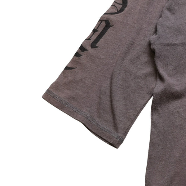 CHROME HEARTS クロムハーツ ヘンリーネック 7部袖Tシャツ サイズXL ヴァインダガー セメタリークロス サンドグレー 美品 中古 4a003160