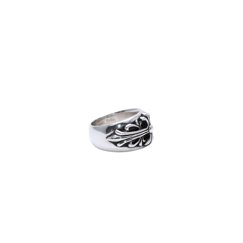 Very good condition CHROME HEARTS FLORAL CROSS Ring Weight approx. 16.33g Size 18 Sterling Silver Used 4a003113