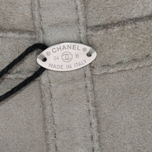 新品未使用 CHANEL シャネル バケットハット 24B刻印 ココマーク ラム シアリング ベージュ リバーシブル ロゴ刺繍 中古 4a002899